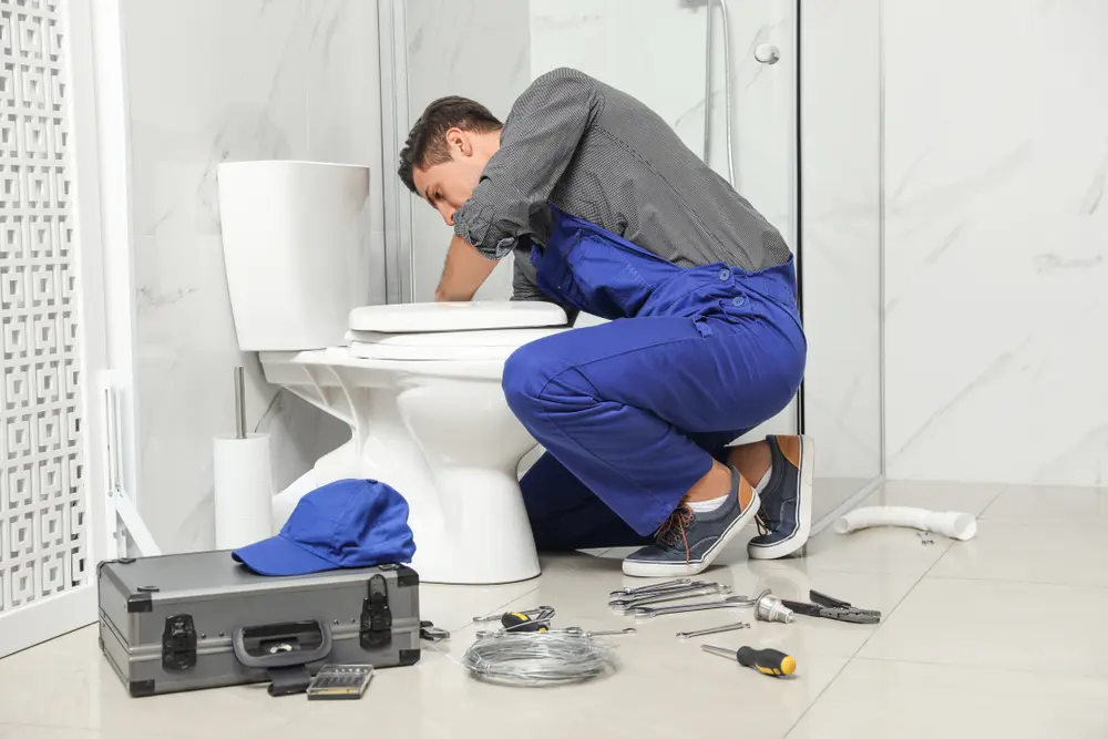 Toilet Repair in Chenoweth